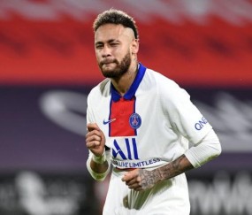 【法甲】内马尔点射金彭贝染红 巴黎1-1雷恩落后3分