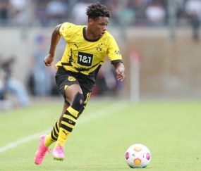 九游体育APP-多特官方：19岁攻击手杜兰维尔租借加盟巴塞尔，租期至本赛季结束