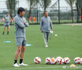 九游体育-国安新赛季主基调启用年轻人 谢峰点名表扬两小将